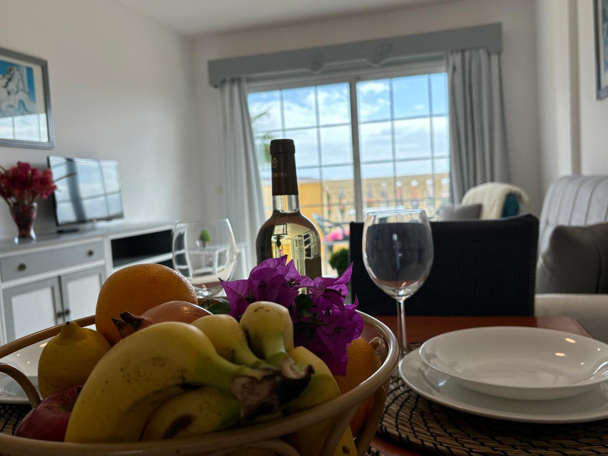 Happy Granada Apartment Los Cristianos  Luaran gambar