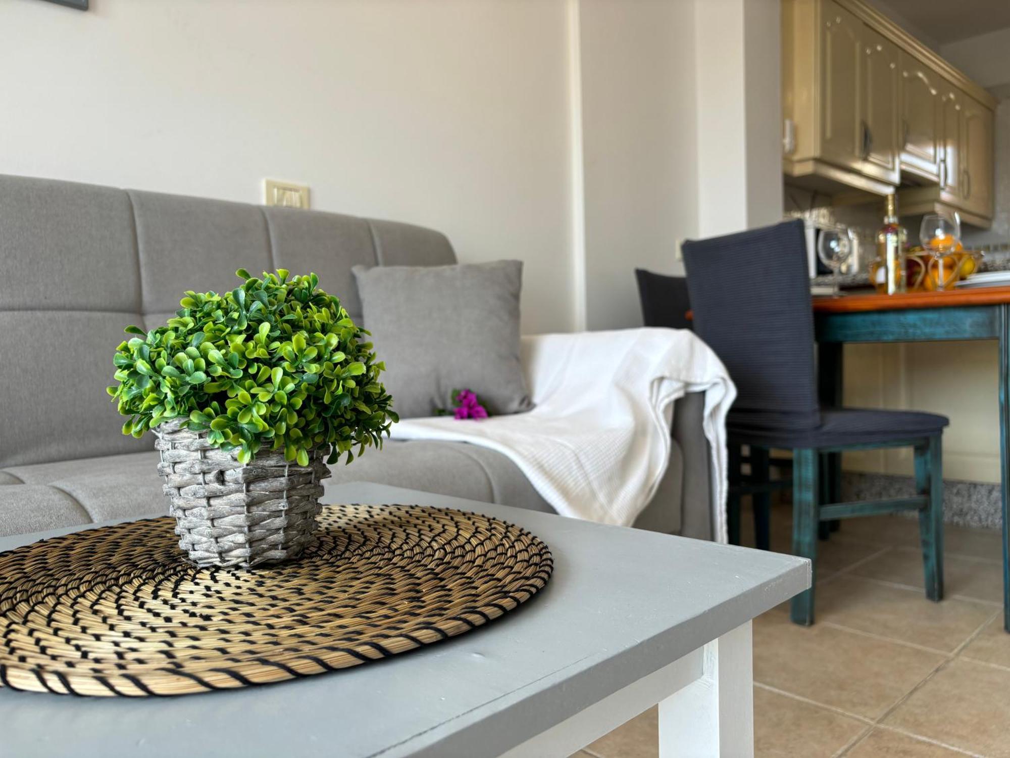 Happy Granada Apartment Los Cristianos  Luaran gambar
