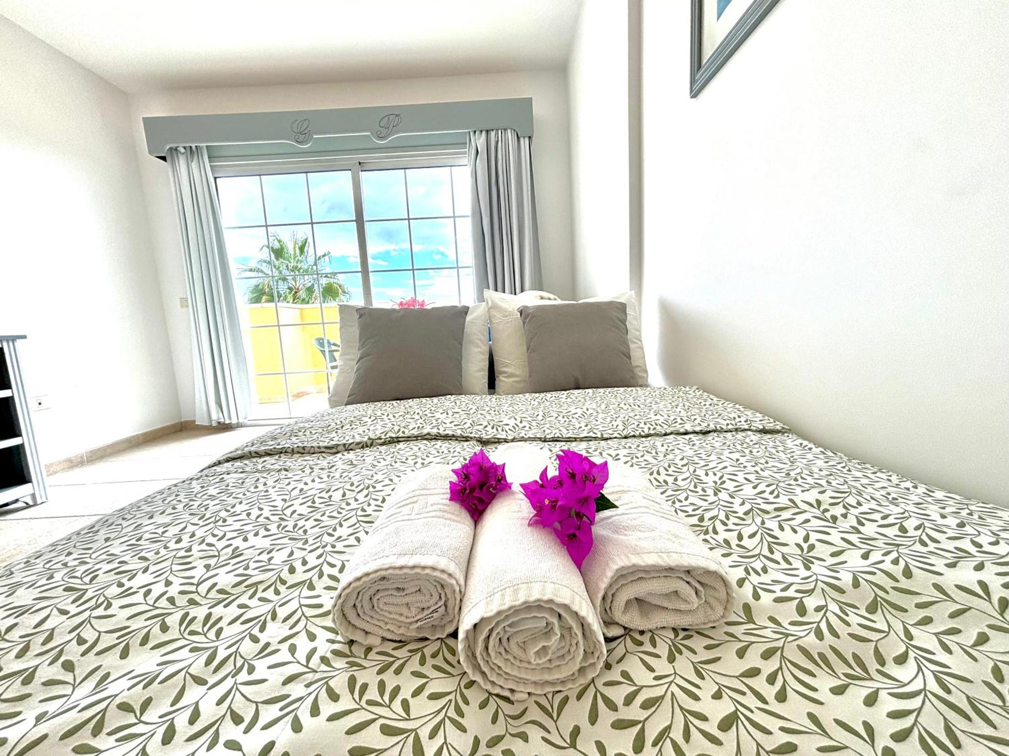 Happy Granada Apartment Los Cristianos  Luaran gambar