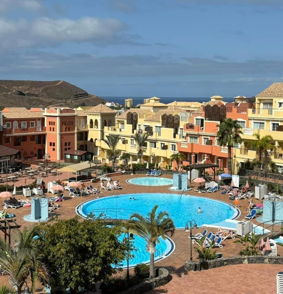 Happy Granada Apartment Los Cristianos  Luaran gambar